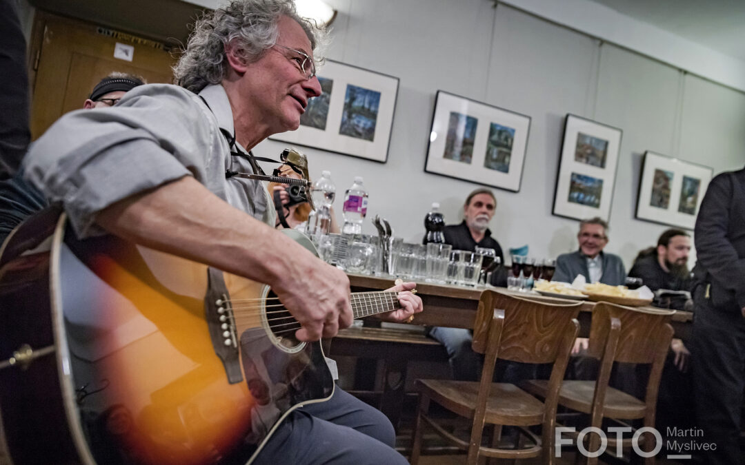 Petr Hilský: vernisáž výstavy + koncert